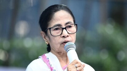 মুখ্যমন্ত্রী মমতা বন্দ্যোপাধ্যায়৷ ফাইল ছবি মুখ্যমন্ত্রী মমতা বন্দ্যোপাধ্যায়৷ ফাইল ছবি