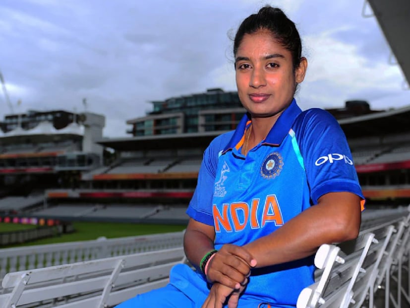 ভারতের প্রাক্তন অধিনায়ক মিতালি রাজ হলেন ভারতের সবচেয়ে ধনী মহিলা ক্রিকেটার, যার আনুমানিক সম্পদের পরিমাণ ৪০ থেকে ৪৫ কোটি টাকা।