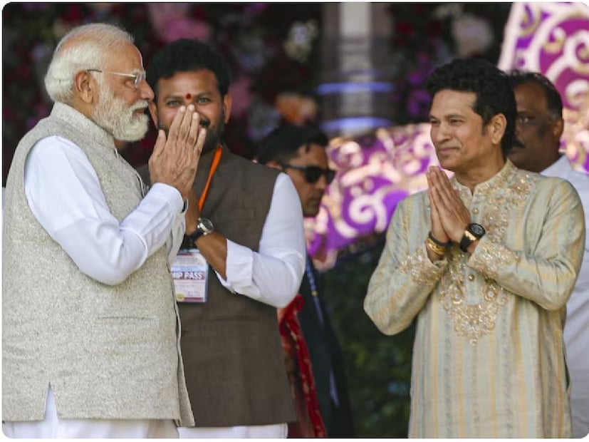 প্রধানমন্ত্রী মোদির সঙ্গে অন্ধ্রপ্রদেশের মুখ্যমন্ত্রী এন. চন্দ্রবাবু নাইডুর একটি ছবি মানুষের দৃষ্টি আকর্ষণ করেছে, বিশেষ করে যখন বিরোধী দলগুলির জন্য একটি বড় ধাক্কা ছিল। বিহার নির্বাচনে জয়লাভের পর, অন্ধ্রপ্রদেশে চন্দ্রবাবু নাইডুর সঙ্গে নরেন্দ্র মোদির এইভাবে দেখা করা অনেক কিছু না বলেও  বলে দেয়৷