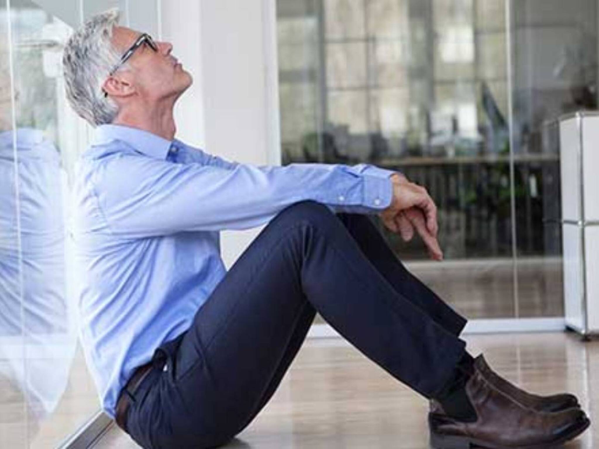 Male Menopause: ছেলেদেরও হয় ‘মেনোপজ’! কেন হয়, লক্ষণ কী, বাঁচার উপায় কী, জেনে নিন চিকিৎসকের কাছ থেকে