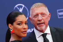 তৃতীয় স্ত্রীর সঙ্গে বয়সের ব্যবধান ২৩ বছর,  ৫৮ বছর বয়সে পঞ্চম বার বাবা হলেন বরিস বেকার