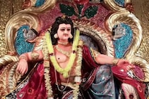 পদ্ম, গোলাপ...আর কোন ৪ ফুল আজ কার্তিক পুজোয় নিবেদন করলে পূর্ণ হবে আপনার মনের ইচ্ছে, জানুন