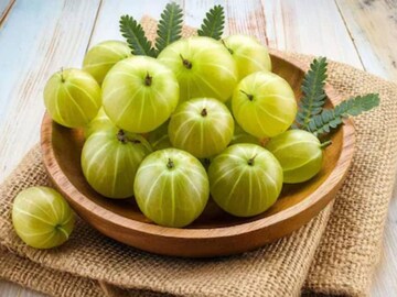 অ্যাসিডিটি, কিডনি স্টোন...আর কিছু রোগে আমলকি খাবেন না! ব্লাড সুগারে খাবেন কি না, জানুন