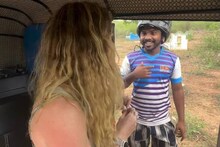 যৌ*ন সম্পর্কের আব্দার! একা শ্রীলঙ্কা সফররত নিউজিল্যান্ডের তরুণীর সামনেই হস্ত*মৈথুন তরুণের