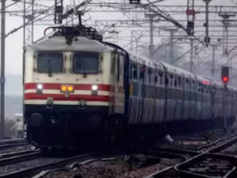 আগামী ১৪ ডিসেম্বর বাতিল থাকবে ৬৮০৫৩/৬৮০৫৪ আদ্রা-বরাভূম-আসানসোল মেমু প্যাসেঞ্জার। ৮ ডিসেম্বর ৯ আগামী ১৪ ডিসেম্বর বাতিল থাকবে ৬৮০৭৭/৬৮০৭৮ আদ্রা-ভাগা-আদ্রা মেমু প্যাসেঞ্জার।