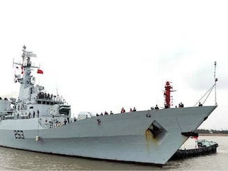 হঠাৎ বাংলাদেশের চট্টগ্রাম বন্দরে পাকিস্তানি যুদ্ধ জাহাজ! নেপথ্যে থাকতে পারে বড় ছক