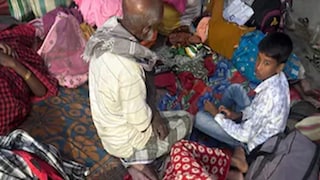 এসআইআর আতঙ্ক ! (Photo: News18) এসআইআর আতঙ্ক ! (Photo: News18)