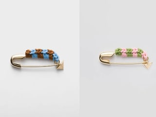 ব্রোচের মতোই দামি ! ৬৯,০০০ টাকা মূল্যের মেটাল সেফটি পিন নিয়ে এল প্রাডা (Photo: Instagram) ব্রোচের মতোই দামি ! ৬৯,০০০ টাকা মূল্যের মেটাল সেফটি পিন নিয়ে এল প্রাডা (Photo: Instagram)