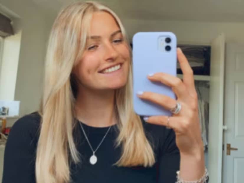 Lauren Bell-কে কেনার জন্য রয়াল চ্যালেঞ্জার্স বেঙ্গালুরুর সঙ্গে Mumbai Indians-র জোর টক্কর হয়। ৩০ লক্ষ টাকা বেস প্রাইস থেকে লরেন বেলের জন্য বিডিং শুরু হয়। মুম্বই ইন্ডিয়ান্স এই খেলোয়াড়ের  আগ্রহ দেখিয়ে বিডিংয়ে ঝাঁপিয়ে পড়ে আরসিবি-র সঙ্গে সরাসরি টক্করে৷ নিলামে লম্বা লড়াইয়ের পর আরসিবি ৯০ লক্ষ টাকায় তাঁকে টিমে নেয়৷ RCB-র জন্য এই অকশনের টপ বাই ছিলেন তিনি। RCB-তে যোগ দেওয়ার পর তিনি এক পোস্টে লিখেছেন, ‘খুব খুশি। RCB-র জার্সিতে খেলার অপেক্ষা করতে পারছি না।’