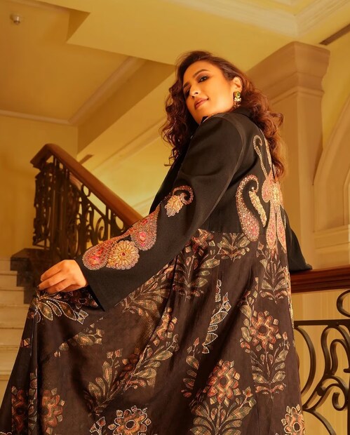 তিনি জানান যে, 