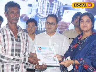 ভাঙনে ক্ষতিগ্রস্তদের পাশে রয়েছে সরকার! দেওয়া হল আর্থিক সহায়তা