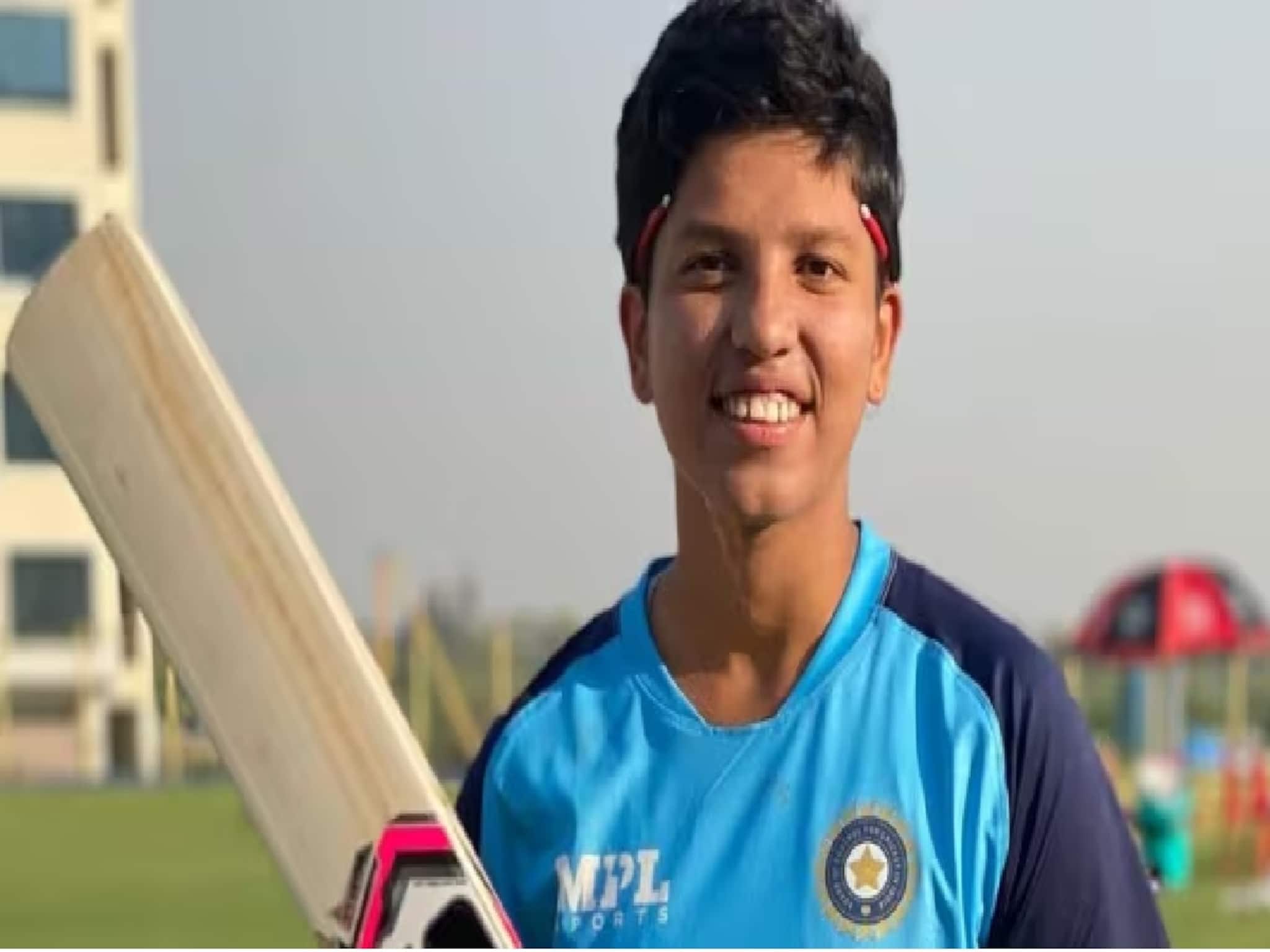 বিশ্বকাপজয়ী রিচা ফিরছেন ঘরে... শিলিগুড়ি জুড়ে শুধুই খুশির হাওয়া