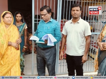 মঙ্গলবার থেকে বাড়ি বাড়ি যাবেন বিএলও-রা৷ ফাইল ছবি, ছবি সৌজন্যে- নির্বাচন কমিশন