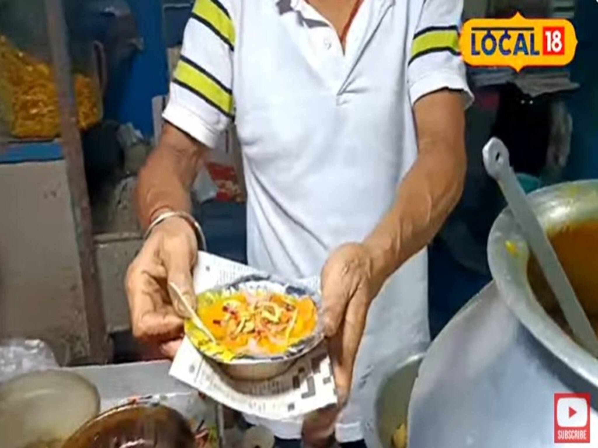 Jhargram: ইডলি-দোসা থেকে পকোড়া-চিলি চিকেন...এবার জঙ্গলমহলেই এক টুকরো ডেকার্স লেন