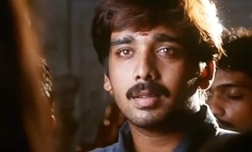 ১৯৯৩ সালে ক্রান্তি মাধব পরিচালিত ‘সারিগামালু’ ছবির মাধ্যমে টলিউডে বিনীতের অভিষেক হয়। এরপর তিনি ‘এভান্ডি পেল্লি কাচি’ এবং ‘অরোপ্রণাম’-এর মতো ছবি করেন। তবে রবিরাজ পিনিশেঠি পরিচালিত ‘রুক্মিণী’ ছবিটি তাঁকে ভাল পরিচিতি এনে দেয়। এরপর তিনি ‘প্রেম পল্লকী’, ‘প্রিয়রালু’, ‘পদুতা তিগ’ এবং ‘ওয়াইফ অফ বরপ্রসাদ'-এর মতো পর পর তেলুগু ছবিতে অভিনয় করে যান। তবে এত ছবি করার পরও তিনি তারকা হিসেবে নিজেকে আলাদা করে তুলে ধরতে পারেননি।