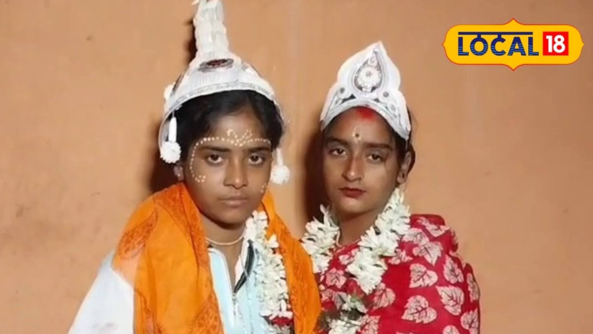 সমাজের বাঁধন ছিড়ে নতুন পথে, সুন্দরবনে সাত পাকে দুই তরুণী ! রিয়া-রাখির প্রেমের নজির