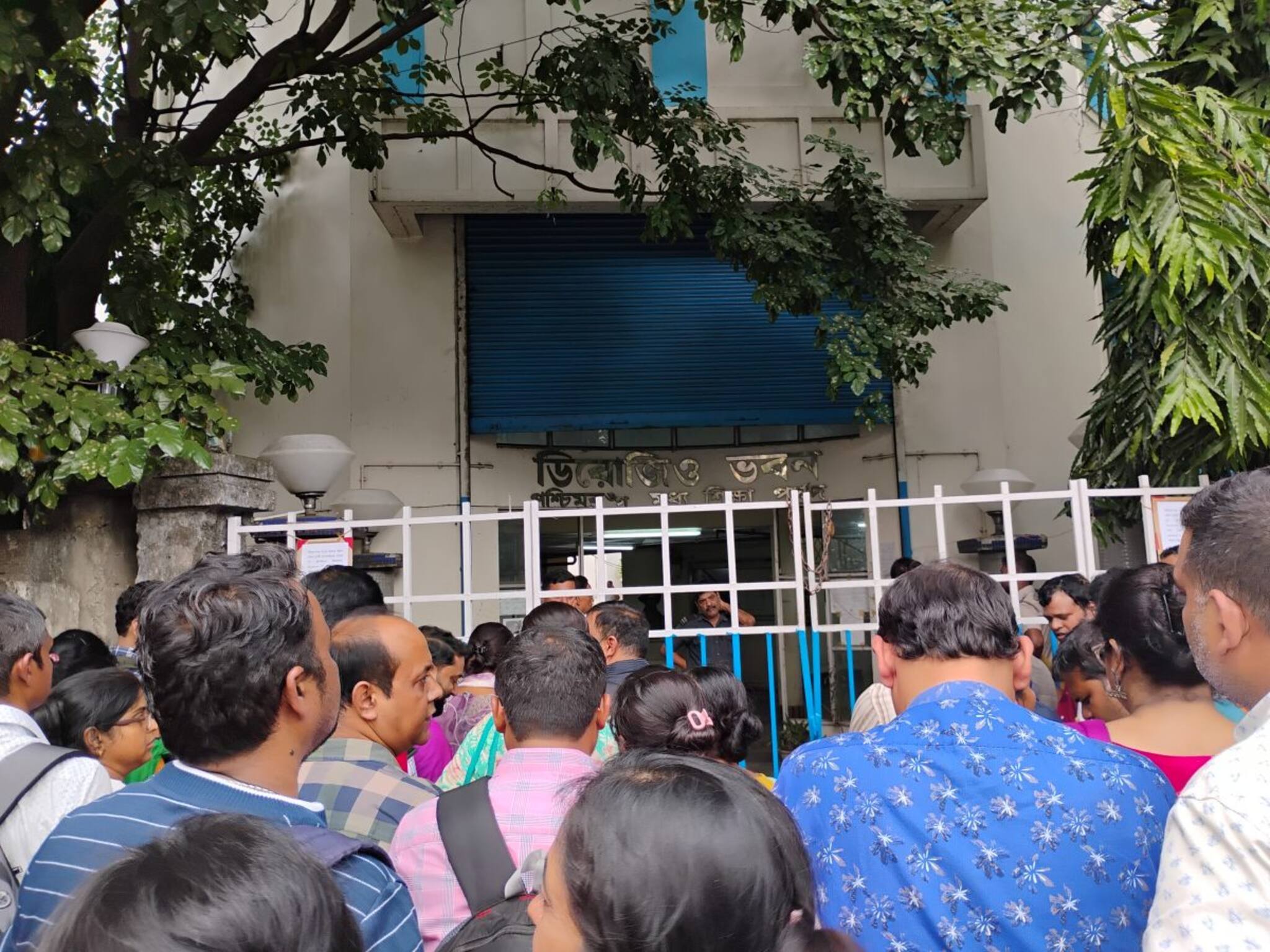 West Bengal SSC: পুরনো চাকরিতে যোগ দিলেন ১৬৬ চাকরিহারা, ফেরানোর প্রক্রিয়া শুরু করল পশ্চিমবঙ্গ মধ্য শিক্ষা পর্ষদ