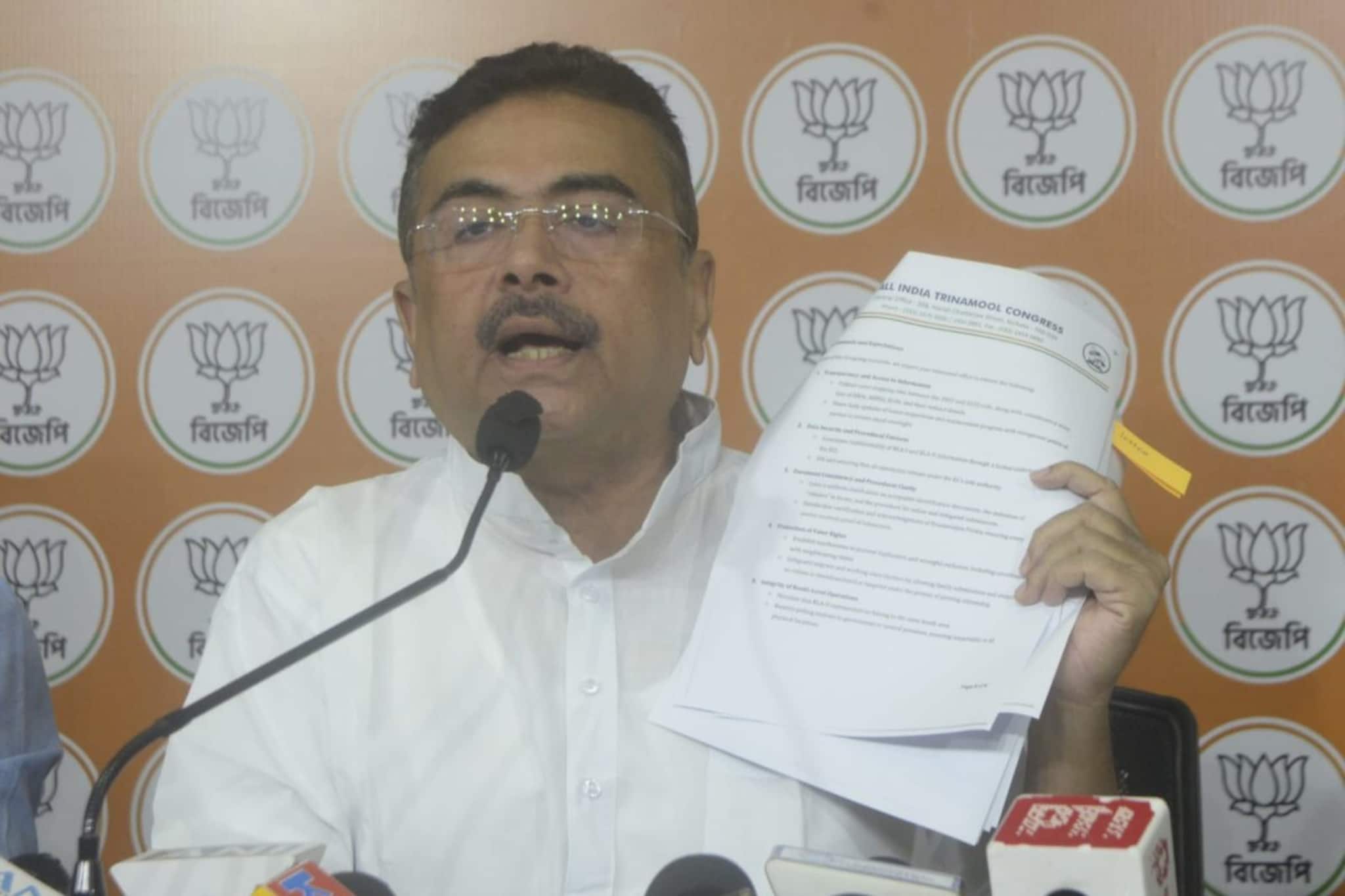 অধীর চৌধুরী 'শক্তিশালী' নেতা, ভূয়সী প্রশংসায় শুভেন্দু অধিকারী!