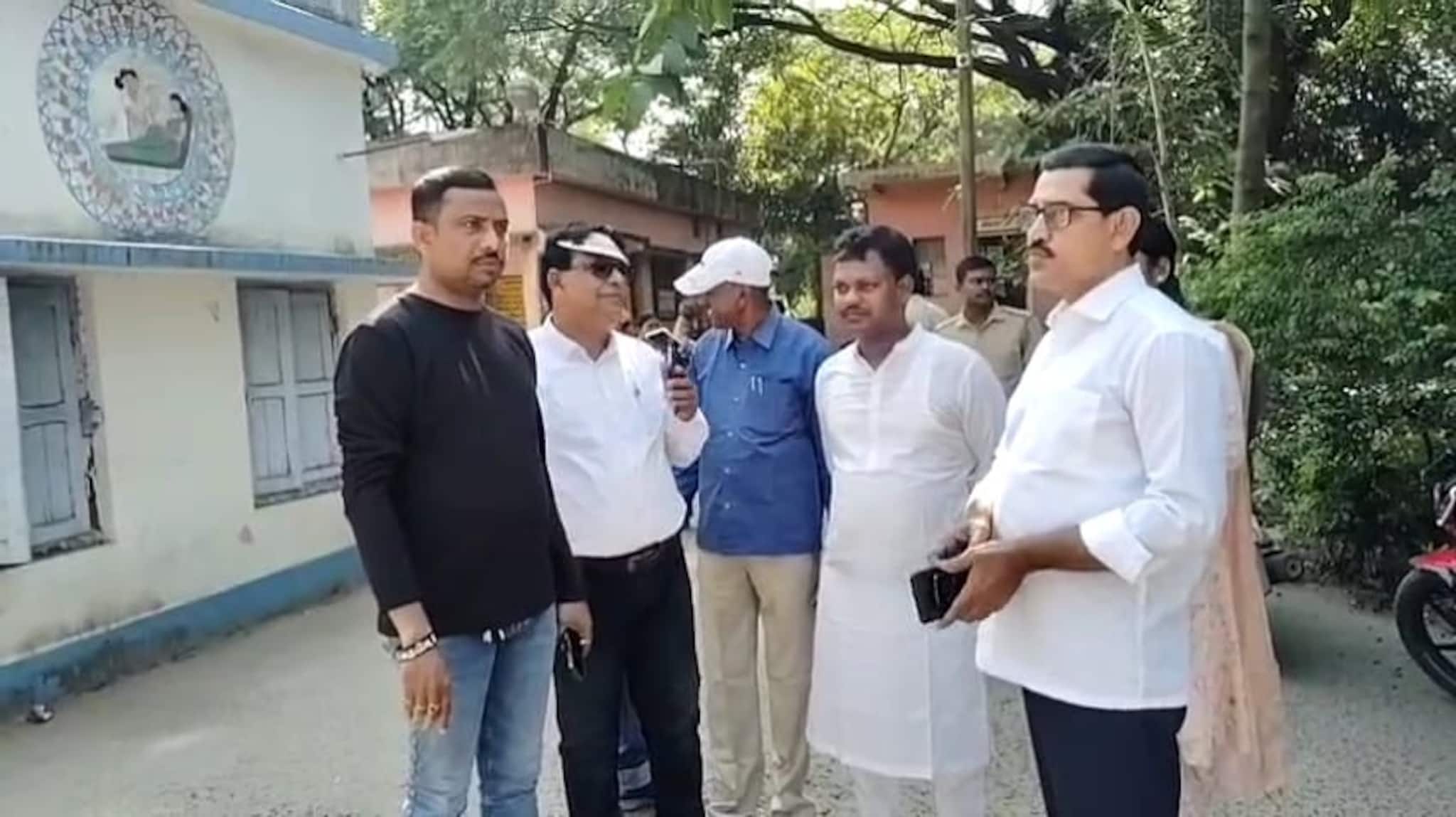 বর্ধমান মেডিক্যাল কলেজ হাসপাতালে ছুটতে হবে না আর! এলাকাতেই মিলবে উন্নত চিকিৎসা পরিষেবা... জেলাপরিষদের পরিদর্শনে মিলল আশ্বাস