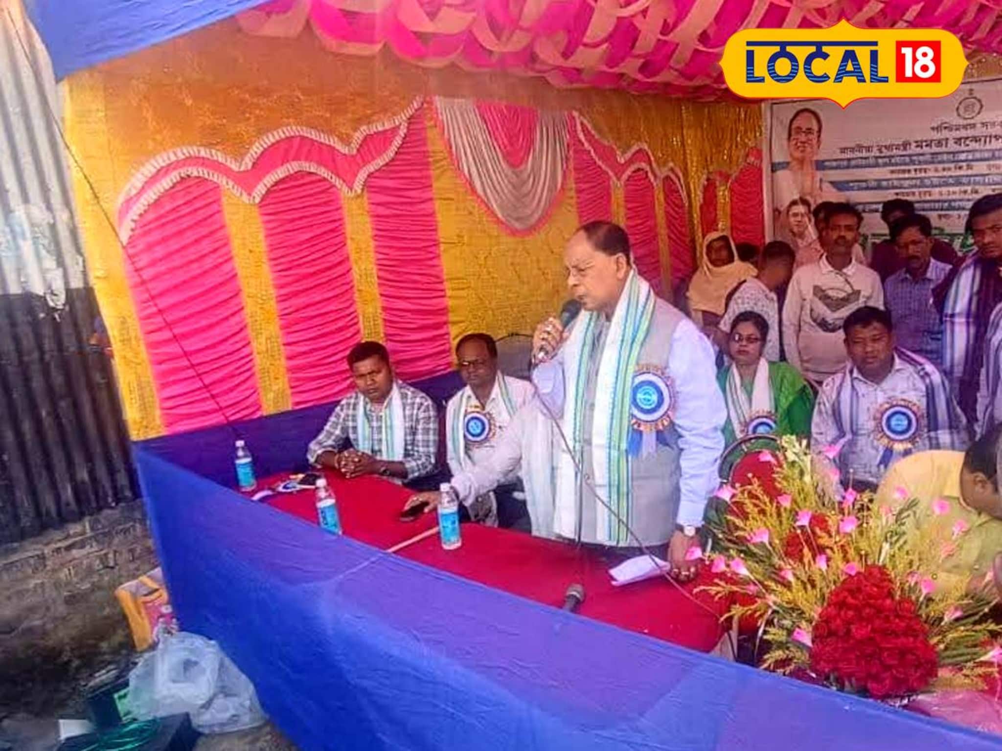 দীর্ঘদিনের অপেক্ষার অবসান! দক্ষিণ দিনাজপুরবাসী পেল ৩টি ঝাঁ চকচকে নতুন রাস্তা