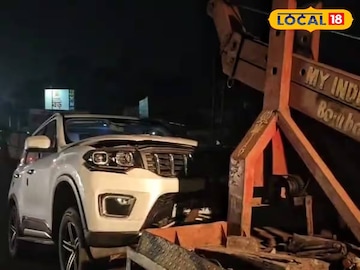 ঘাতক গাড়িটিকে উদ্ধার করে থানায় নিয়ে আসা হয়েছে