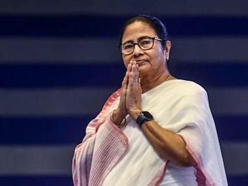 টাইপ-১ ডায়াবেটিসের বিরুদ্ধে লড়াইতে বিশ্বে অনুকরণীয় ‘বাংলার মডেল’! গর্ব করে পোস্ট মমতার