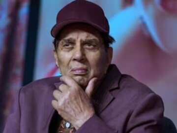 ICU-তে থাকাকালীন গোপনে অসুস্থ ধর্মেন্দ্রর ভিডিও তোলার অভিযোগ! গ্রেফতার হাসপাতাল কর্মী