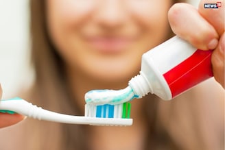 শিশুর ব্রাশিংয়ে ভুল পরিমাণ টুথপেস্ট বিপদ ডেকে আনতে পারে, সতর্ক করলেন বিশেষজ্ঞ