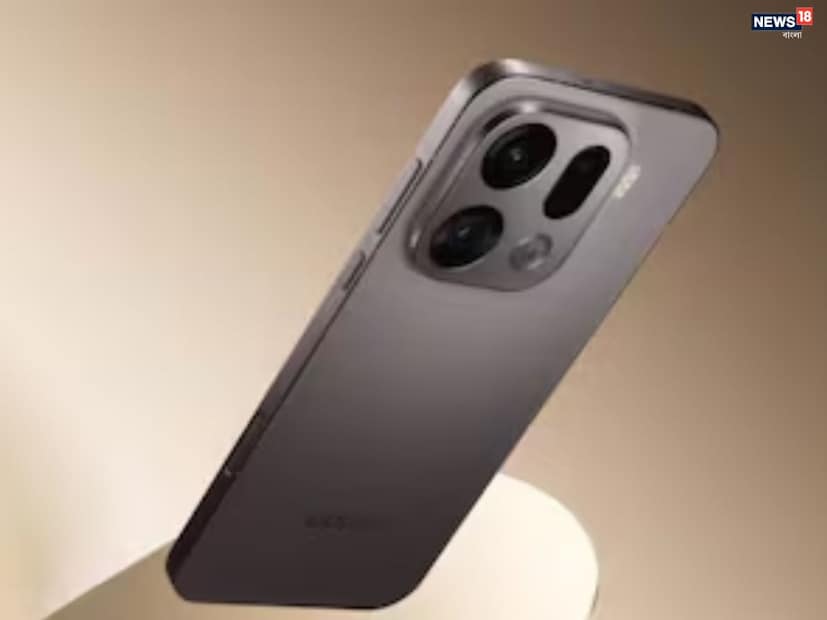 দুটি ফোনেই IP৬৬ + IP৬৮ + IP৬৯ রেটিং রয়েছে এবং ফ্ল্যাট ডিসপ্লে এই ফ্ল্যাগশিপ লাইনআপের মূল বৈশিষ্ট্য। উভয় ডিভাইসেই ট্রিপল ক্যামেরা সিস্টেম রয়েছে, তবে সেন্সরগুলি ভিন্ন। Find X9 সিস্টেমে OIS সহ একটি ৫০MP প্রধান সেন্সর রয়েছে, একটি ৫০MP আল্ট্রাওয়াইড লেন্স এবং OIS সহ একটি ৫০MP টেলিফটো লেন্স রয়েছে। Find X9 Pro-তে OIS সহ একটি ৫০MP প্রধান ওয়াইড সেন্সর, একটি ৫০MP আল্ট্রাওয়াইড লেন্স কিন্তু OIS সহ একটি ২০০MP টেলিফটো লেন্স রয়েছে। Find X9-এর সামনের দিকে একটি ৩২MP শ্যুটার এবং Find X9 Pro-তে একটি ৫০MP সেলফি ক্যামেরা রয়েছে।