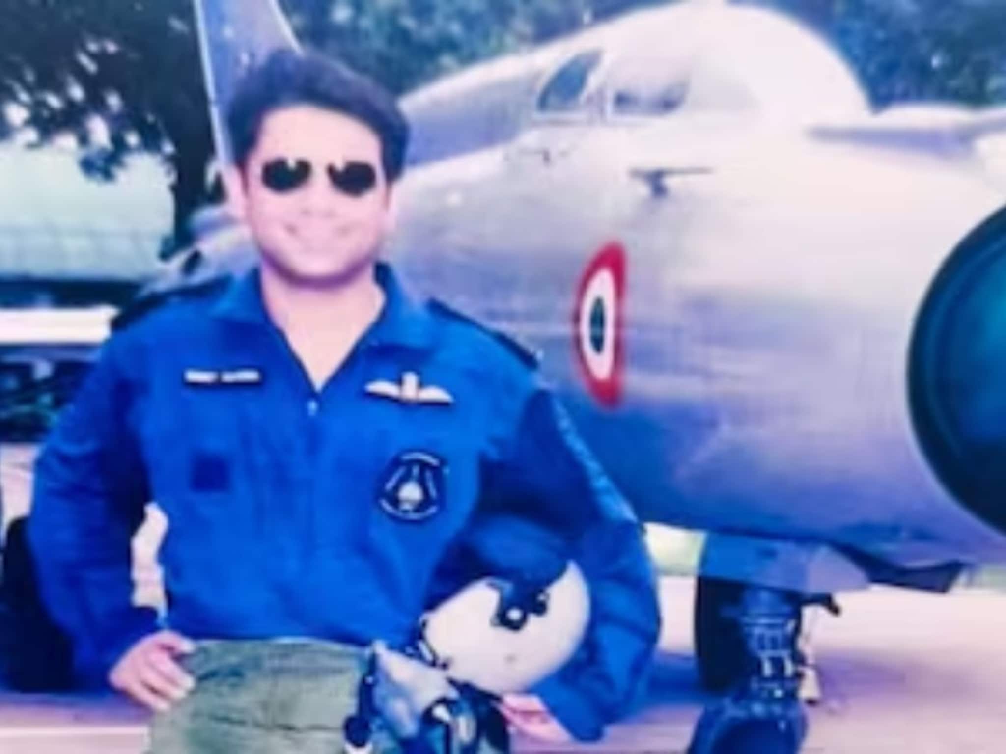 Pilot: বন্ধু সহকর্মীর নৃশংস রূপ! বিরতির সময় বেঙ্গালুরুর পাঁচতারা হোটেলে মহিলাকে ধ*র্ষ*ণে অভিযুক্ত পাইলট