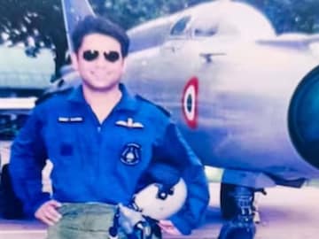 বন্ধু সহকর্মীর নৃশংস রূপ! বিরতির সময় বেঙ্গালুরুর পাঁচতারা হোটেলে মহিলাকে ধর্ষণে অভিযুক্ত পাইলট বন্ধু সহকর্মীর নৃশংস রূপ! বিরতির সময় বেঙ্গালুরুর পাঁচতারা হোটেলে মহিলাকে ধর্ষণে অভিযুক্ত পাইলট