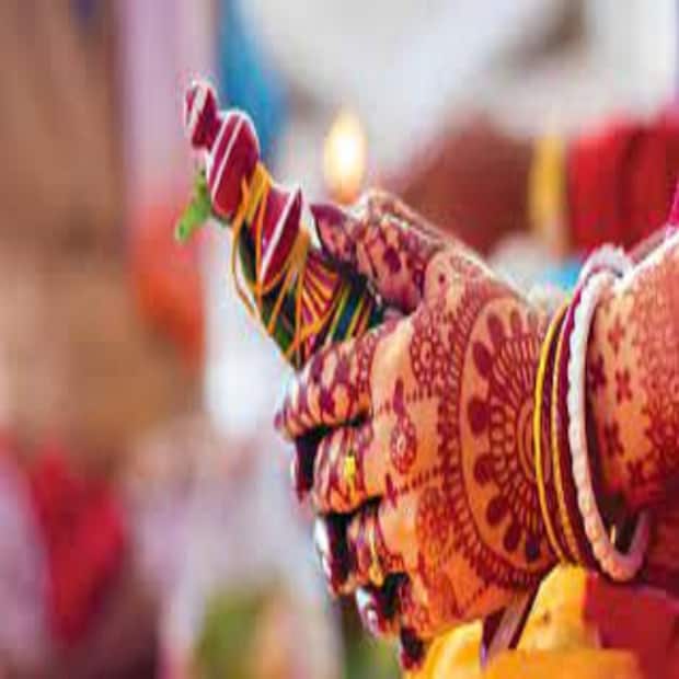 কর্কট রাশির জাতক-জাতিকাদের জন্য ২০২৬ রোমান্টিসিজিমের কেননা ৷ বিয়ের সম্ভাবনা তৈরি হচ্ছে ৷ মনের মানুষ খুঁজে পাবেন, জীবন কাটবে আরও সুন্দর ও সুরক্ষিত ভাবে ৷ প্রতীকী ছবি ৷