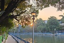 দক্ষিণবঙ্গে স্বাভাবিক তাপমাত্রার কাছাকাছি থাকবে পারদ, তাপমাত্রা ফের কবে থেকে নামবে, জানুন