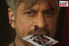 ৬০ বছরে নিজেকে সম্পর্ণ বদলে ফেললেন শাহরুখ খান! রোম্যান্টিক হিরো এখন অ্যাকশন কিং!