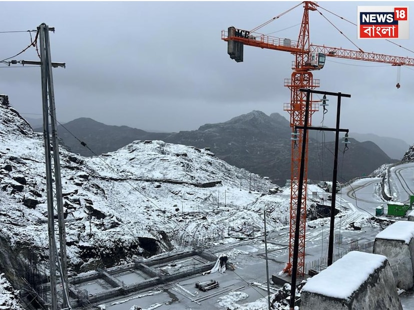 সংস্থার একটি গাড়ি ওপারে আটকে যাওয়ায় আপাতত সেটিকে মিরিকেই রাখার ব্যবস্থা করা হয়েছে, বলে জানিয়েছেন পার্থ প্রতিম রায়, চেয়ারম্যান, উত্তরবঙ্গ রাষ্ট্রীয় পরিবহন নিগম।