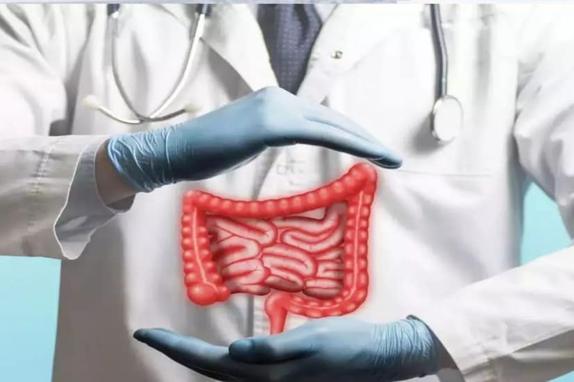 আর্টেমিস হাসপাতালের সার্জিক্যাল অনকোলজির সিনিয়র কনসালট্যান্ট ডঃ তপন সিং চৌহান উল্লেখ করেছেন যে 