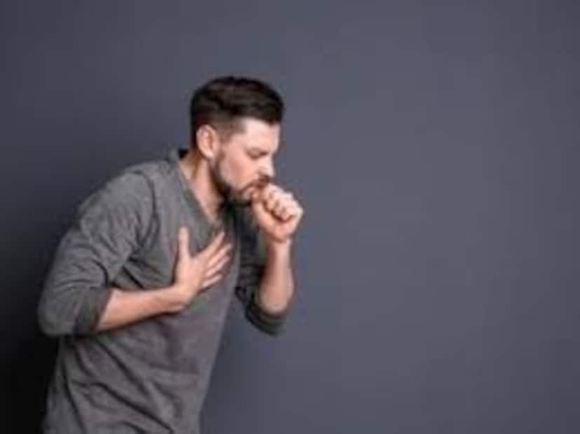 ক্লান্তি এবং শ্বাসকষ্ট স্বাভাবিক মনে হতে পারে, কিন্তু যখন এগুলি অব্যাহত থাকে, তখন এগুলি আপনার ফুসফুস থেকে আসা পূর্ব সতর্কতা হতে পারে। ডাক্তারদের বার্তা স্পষ্ট। আপনার শরীরের কথা শুনুন এবং তাড়াতাড়ি পদক্ষেপ নিন। সময়মত পরামর্শ এবং স্ক্রিনিং একটি নীরব অগ্রগতি এবং সফল পুনরুদ্ধারের মধ্যে সমস্ত পার্থক্য তৈরি করতে পারে।