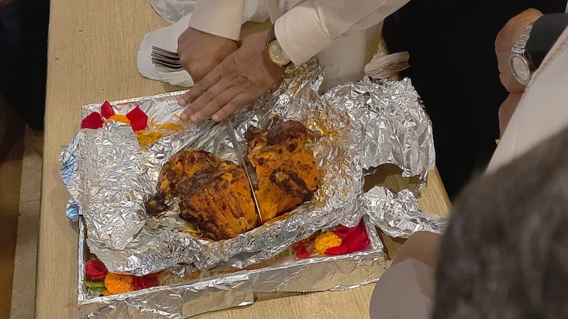 ২০৩৩ সালের মধ্যে চার গুণ লক্ষ্য মাত্রা রাখা হয়েছে। অর্থাৎ শীঘ্রই পোলট্রিতে জগৎ সভার শ্রেষ্ঠ আসন লবে এই বাংলা।