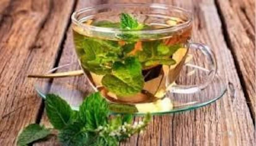 লেট-নাইট চা বা গ্রিন টি : এই চায়ের ক্যাফেইন ঘণ্টার পর ঘণ্টা জমে থাকতে পারে এবং ঘুমের ব্যাঘাত ঘটাতে পারে, যা লিভার মেরামত এবং সামগ্রিক সুস্থতার জন্য অত্যন্ত গুরুত্বপূর্ণ।