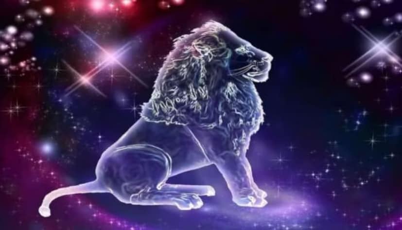 অগ্রহায়ণ অমাবস্যা তিথি সিংহ রাশির জন্য একটি অত্যন্ত শুভ দিন হবে। আপনার সাহসী সিদ্ধান্ত এবং পরিকল্পনার সুফল আপনি পাবেন। আপনি এমন একটি সুযোগ পেতে পারেন যার জন্য আপনি অপেক্ষা করছিলেন। কর্মক্ষেত্রে আজকের দিনটি আপনার জন্য ইতিবাচক হবে। আপনি সময়মতো আপনার কাজ শেষ করতে সক্ষম হবেন। কোনও বন্ধু বা সহকর্মীও আপনাকে সাহায্য করতে পারেন। যদি আপনি আগে চাকরির ইন্টারভিউ দিয়ে থাকেন, তাহলে আপনি কিছু ভাল খবর পেতে পারেন। আজ আপনার আরাম-আয়েস বৃদ্ধি পাবে। উপহার এবং অপ্রত্যাশিত সুবিধা পাওয়ার সম্ভাবনা রয়েছে। প্রেমের দিক থেকেও আজকের দিনটি অনুকূল থাকবে।