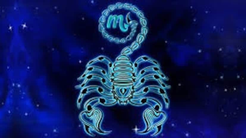 এই অমাবস্যা বৃশ্চিক রাশির জাতক জাতিকাদের জন্য অনেক চ্যালেঞ্জ বয়ে আনবে । কাউকে অপমান করা বা কঠোর কথা বলা আপনার কাজ বিলম্বিত করতে পারে। ব্যবসায় আর্থিক ক্ষতির ঝুঁকি রয়েছে। পারিবারিক উত্তেজনা বৃদ্ধি পেতে পারে, যা আপনার মানসিক শান্তি ব্যাহত করতে পারে। আপনি কঠোর পরিশ্রম করবেন, তবে ফলাফল প্রত্যাশার চেয়ে কম হতে পারে, যা হতাশার কারণ হতে পারে।