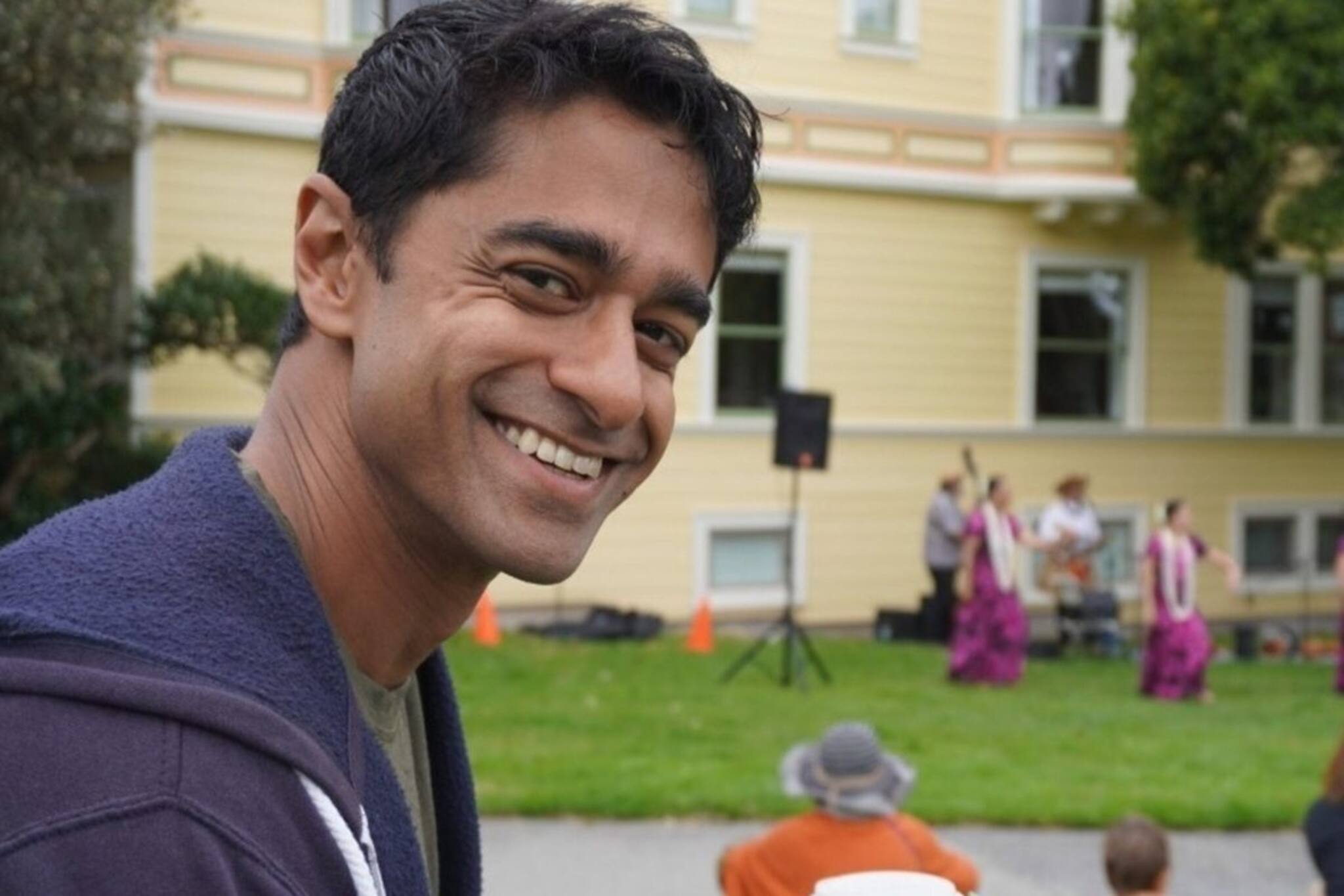 আমেরিকার রাজনীতিতে নতুন আশার সঞ্চার করছেন ডেমোক্র্যাট বঙ্গযুবক সৈকত চক্রবর্তী, জেনে নিন তাঁর পরিচয় এক ঝলকে