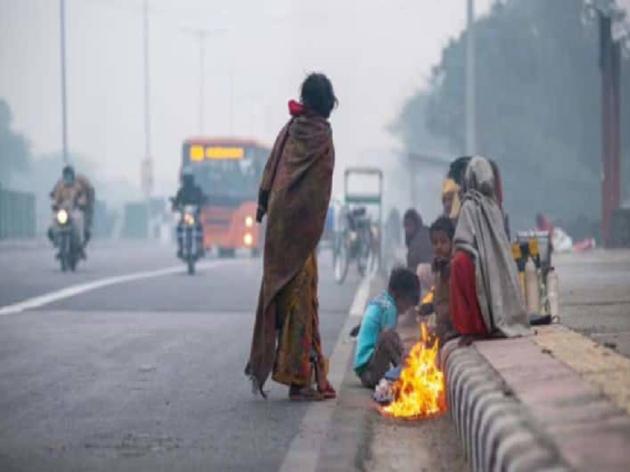 উত্তরের থেকেও দক্ষিণের জেলায় শীতের কামড় জোরালো, হাওয়া অফিস দিল শৈত্যপ্রবাহের অ্যালার্ট