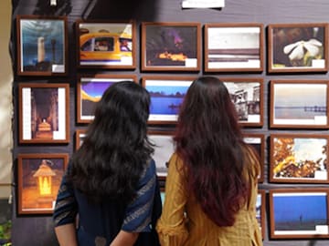 সেন্ট জেভিয়ার্স ইউনিভার্সিটির এক্সপোজার এক ফ্রেমে মিলিয়ে দিল ছবি আর কবিতা