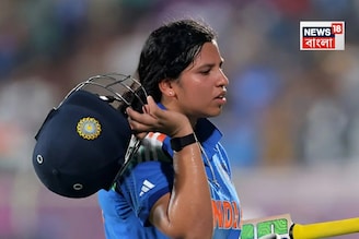 শুধু সোনা-রুপোর ব্যাট বলই নয়, রিচার হাতে উঠবে মোটা অঙ্কের টাকা, আমন্ত্রিত তারকারা