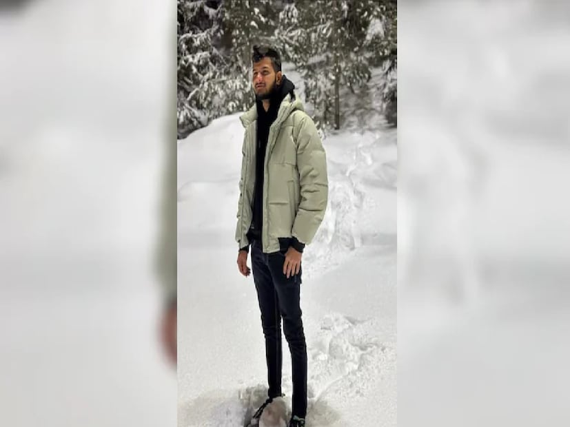 ওই ছাত্রের নাম অজিত সিং চৌধুরি, বয়স ২২ বছর। তিনি রাজস্থানের আলওয়ার জেলার কাফনওয়াড়া গ্রামের বাসিন্দা এবং রাশিয়ার বাশকির স্টেট মেডিকেল ইউনিভার্সিটিতে এমবিবিএস পড়ছিলেন।  