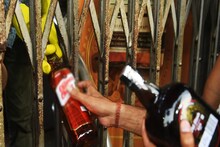 অবৈধ মদ বিক্রির রমারমা, পূর্ব মেদিনীপুর জেলাজুড়ে অভিযান! গ্রেফতার ১৬৮ জন