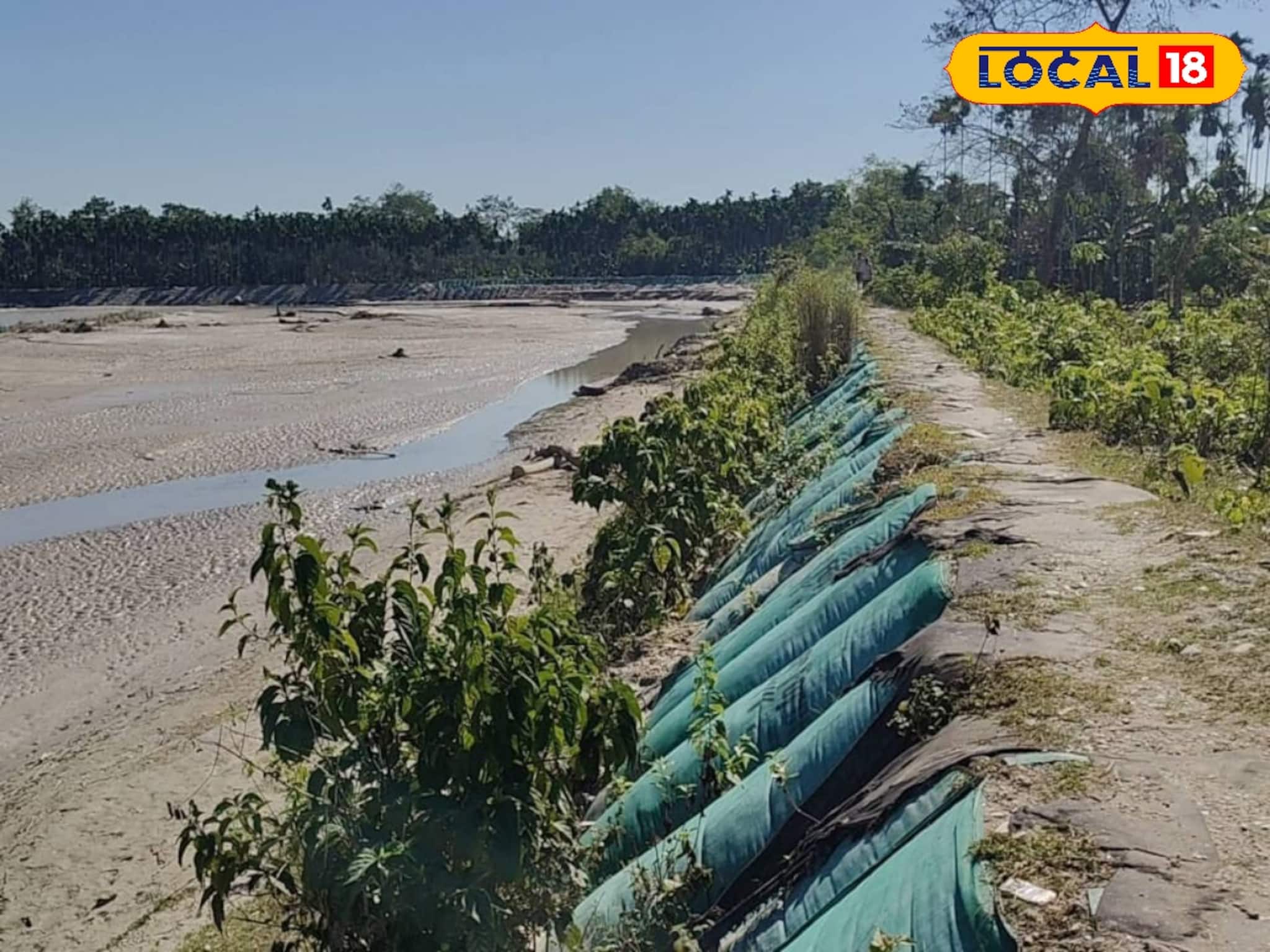 Alipurduar News: শিসামারায় বন্যা রুখতে বড় পদক্ষেপ সেচ দফতরের, এক কোটি ৭৪ লক্ষ টাকা খরচ! শুরু বোল্ডার বাঁধের কাজ