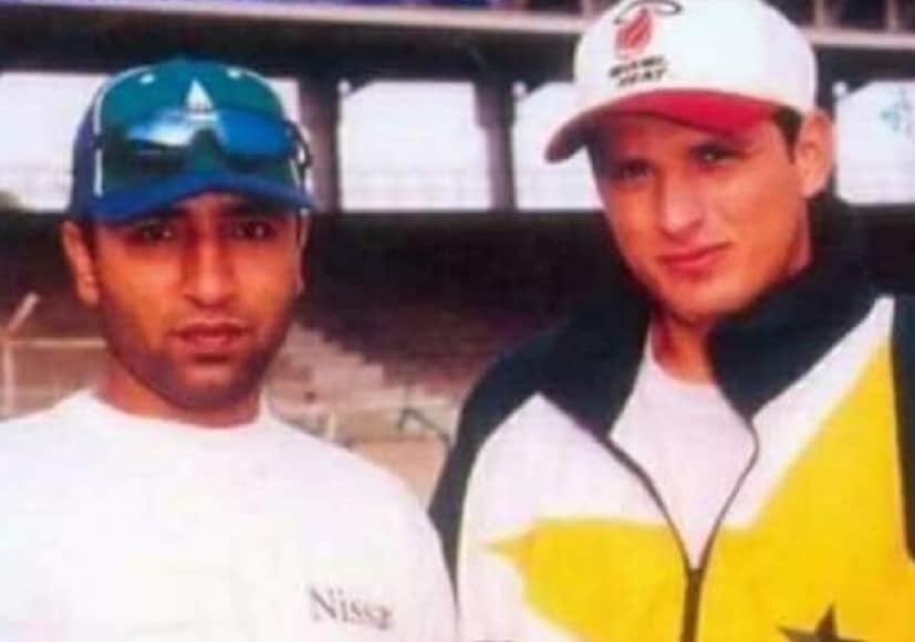 সঈদ আনোয়ারকে আজও ক্রিকেটপ্রেমীরা তাঁর ১৯৪ রানের ইনিংসের জন্য স্মরণ করেন। আনোয়ার ২১ মে ১৯৯৭ সালে পেপসি ইন্ডিপেন্ডেন্স কাপ টুর্নামেন্টের চেন্নাই ময়দানে ভারতের বিরুদ্ধে ১৪৬ বল খেলে ১৯৪ রান করেছিলেন। এটি তখনকার সময়ের সর্বোচ্চ একদিনের (ওয়ানডে) স্কোর ছিল। তাঁর এই রেকর্ড ১২ বছর ধরে অটুট ছিল। আনোয়ারর রেকর্ড ভেঙেছিলেন ভারতীয় খেলোয়াড় সচিন তেন্ডুলকর। তিনি ডাবল সেঞ্চুরি করেছিলেন।