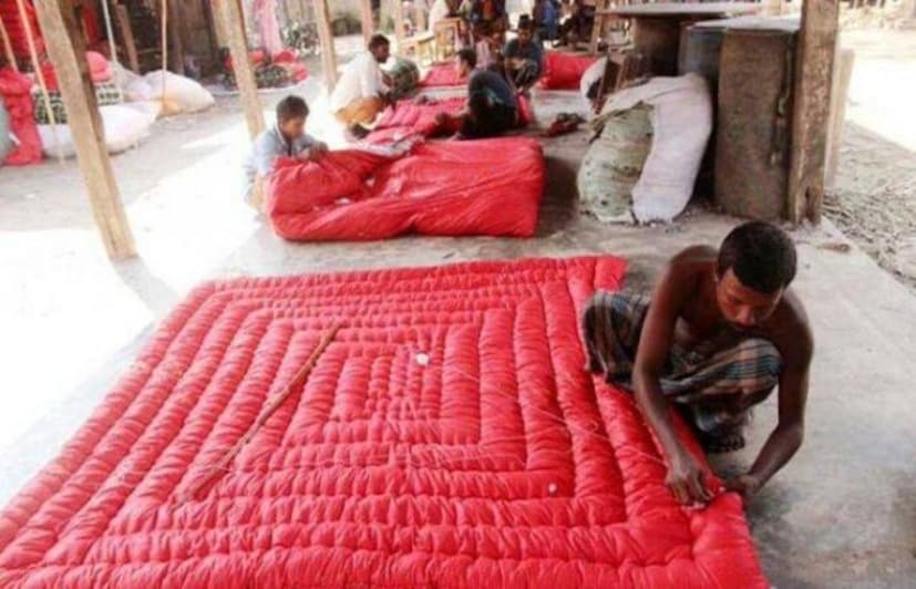 প্রযুক্তিগতভাবে বলতে গেলে, 'লেপ' (বাংলায়) বা 'রাজাই' (হিন্দিতে) এক নয়। 'লেপ' হল একটি বিছানার অংশ যা আফগানিস্তান, পাকিস্তান, উত্তর ভারত, বাংলাদেশ এবং নেপালে ব্যাপকভাবে ব্যবহৃত হয়।